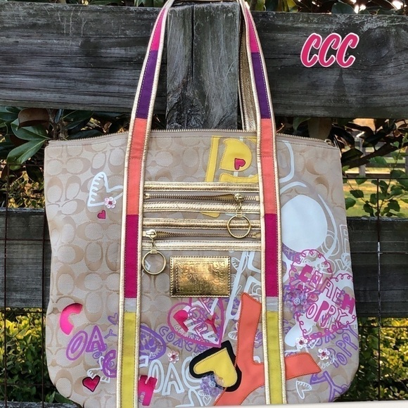 Coach 14537 Poppy Appliqué Rare Bag Graffiti Tote - Picture 1 of 5